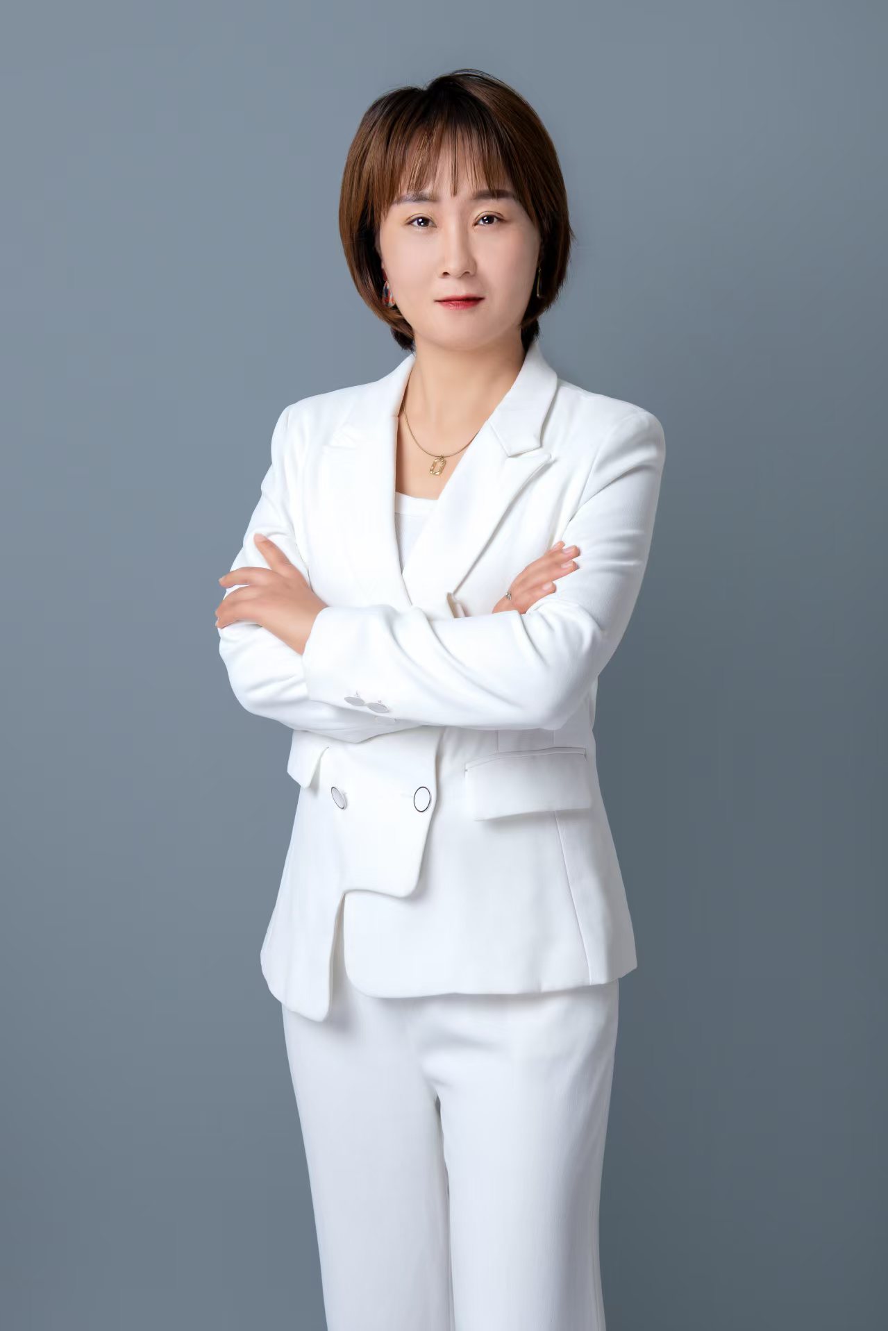 刘丹律师形象照